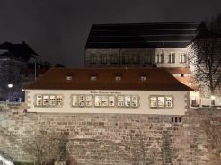 Abendaufnahme eines Nürnberger Restaurants